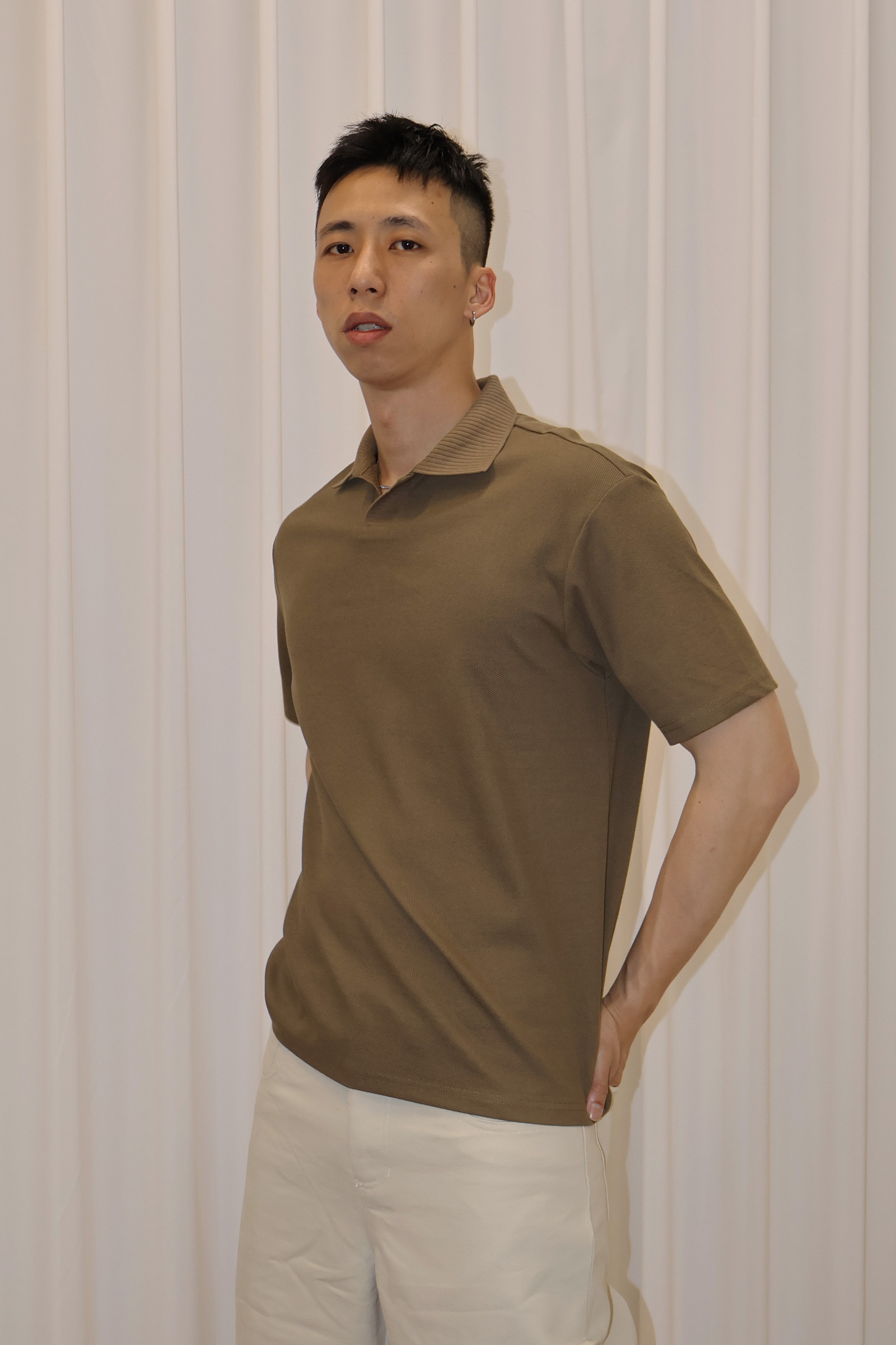 IMG_0226無扣寬版 網眼短袖POLO衫