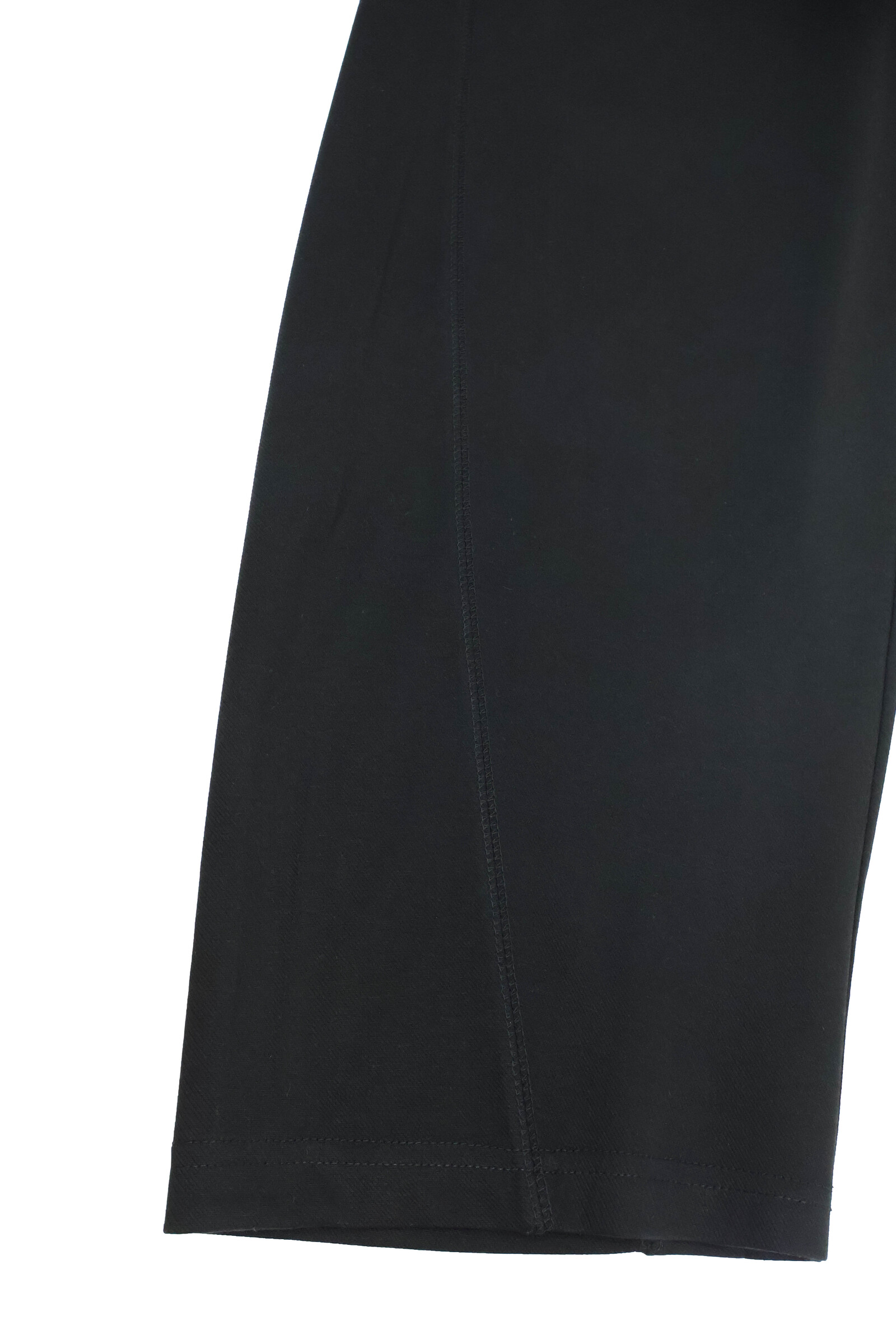 IMG_2240前車線 萊塞爾 微闊棉長褲