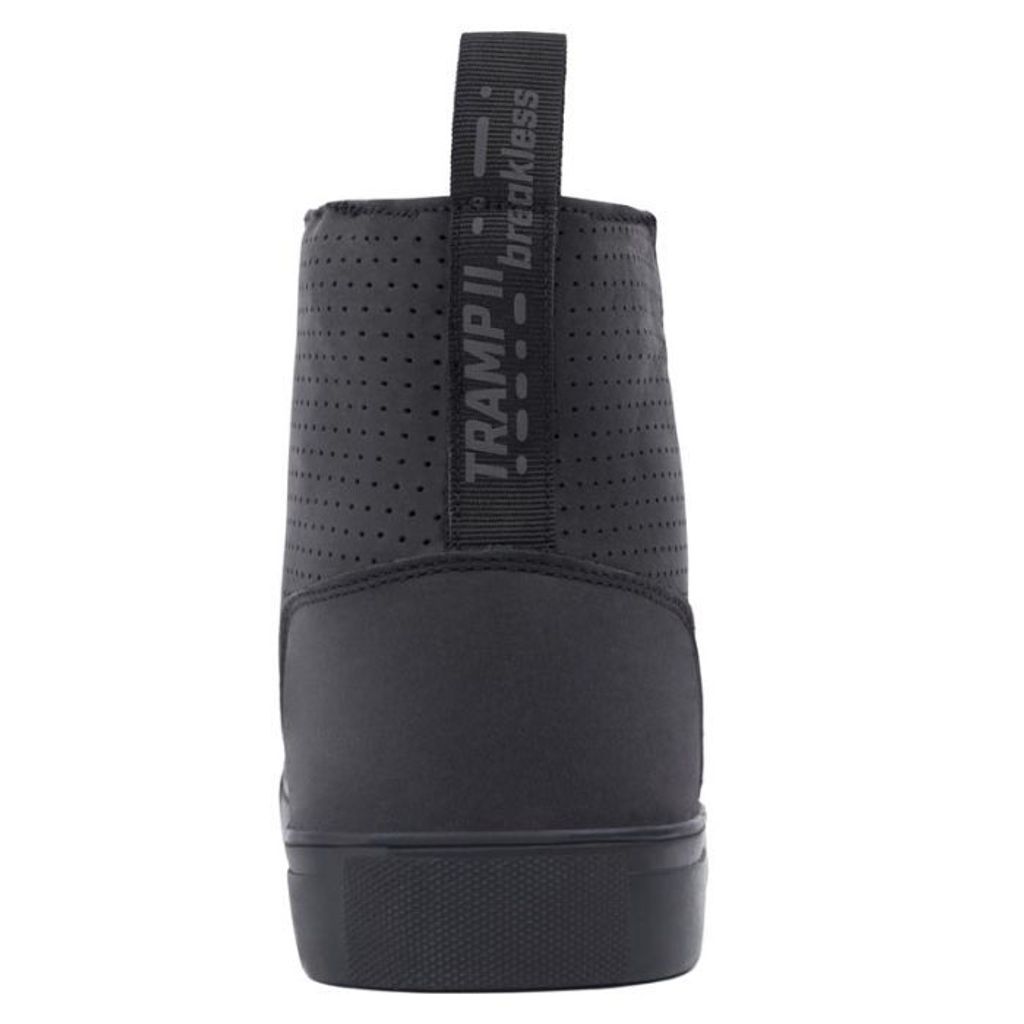 rebelhorn_tramp-ii-bot_blk_7