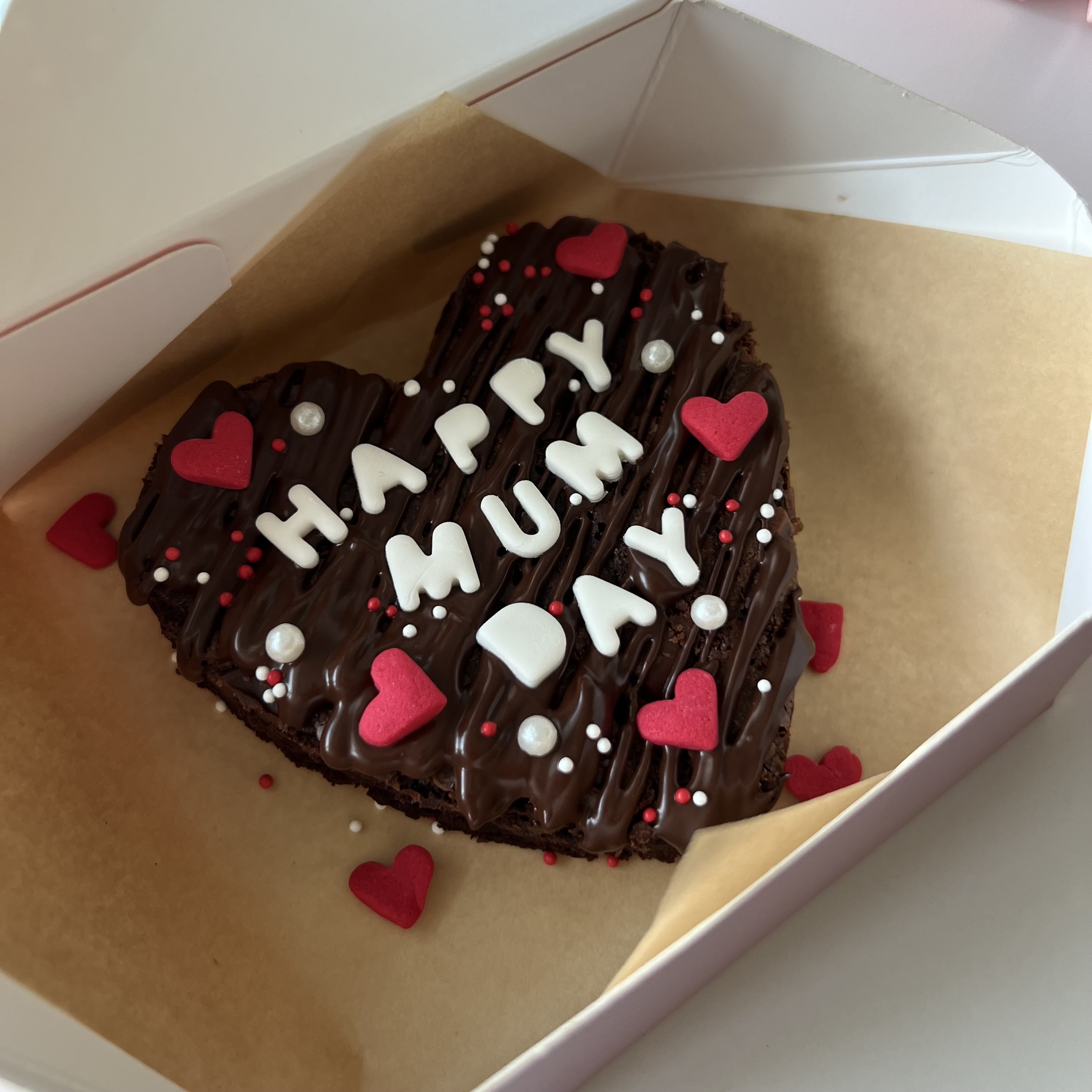 browniboi custom mini heart shape brownie