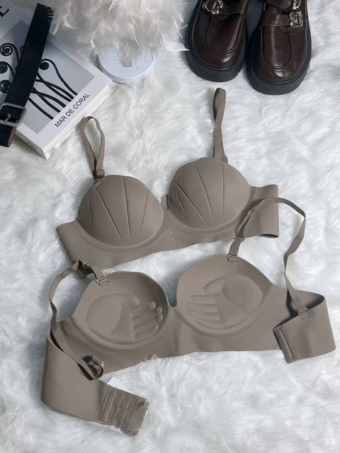 IMAGE 2025-12-24 13:35:26