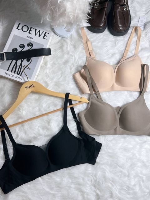 IMAGE 2025-12-24 13:37:15