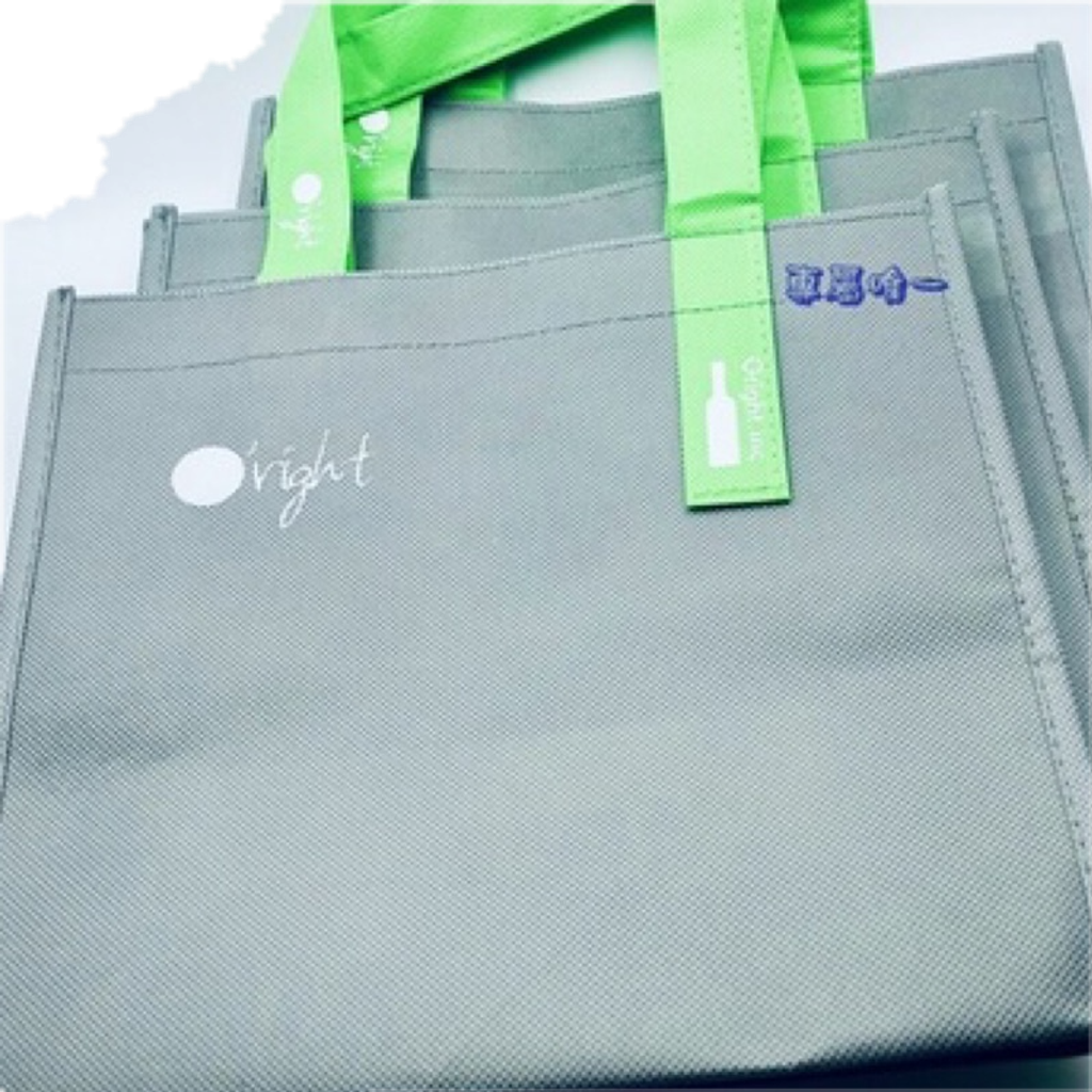 tw-11134211-7r991-lou4xv40im7sd7