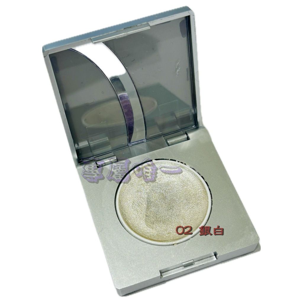 tw-11134207-820lc-mp0iginc3or1b8