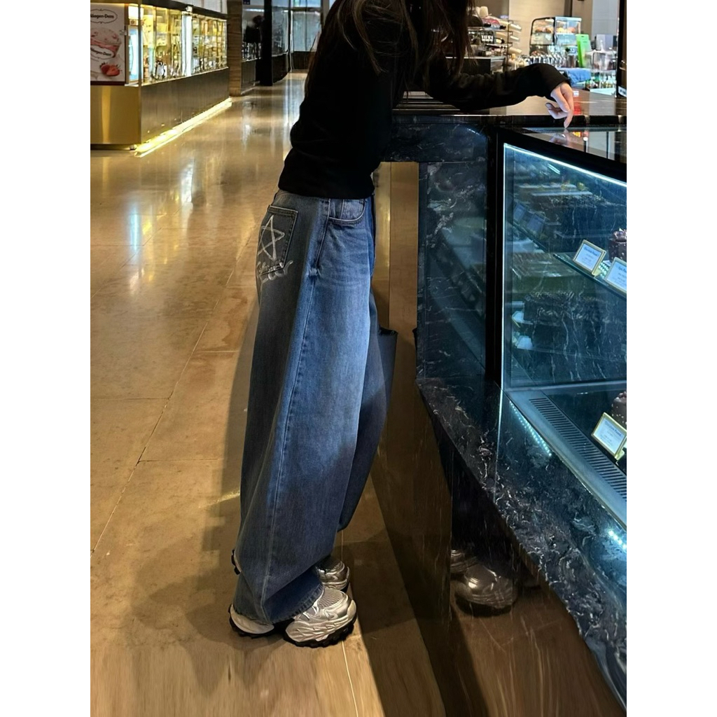 tw-11134207-820le-mlci85qq2cxx41