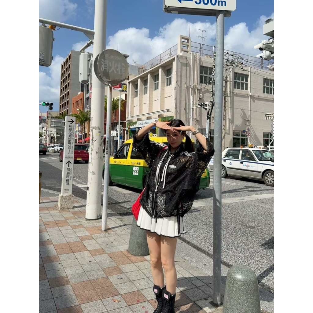 tw-11134207-820lh-mlk8oprxsmwz38