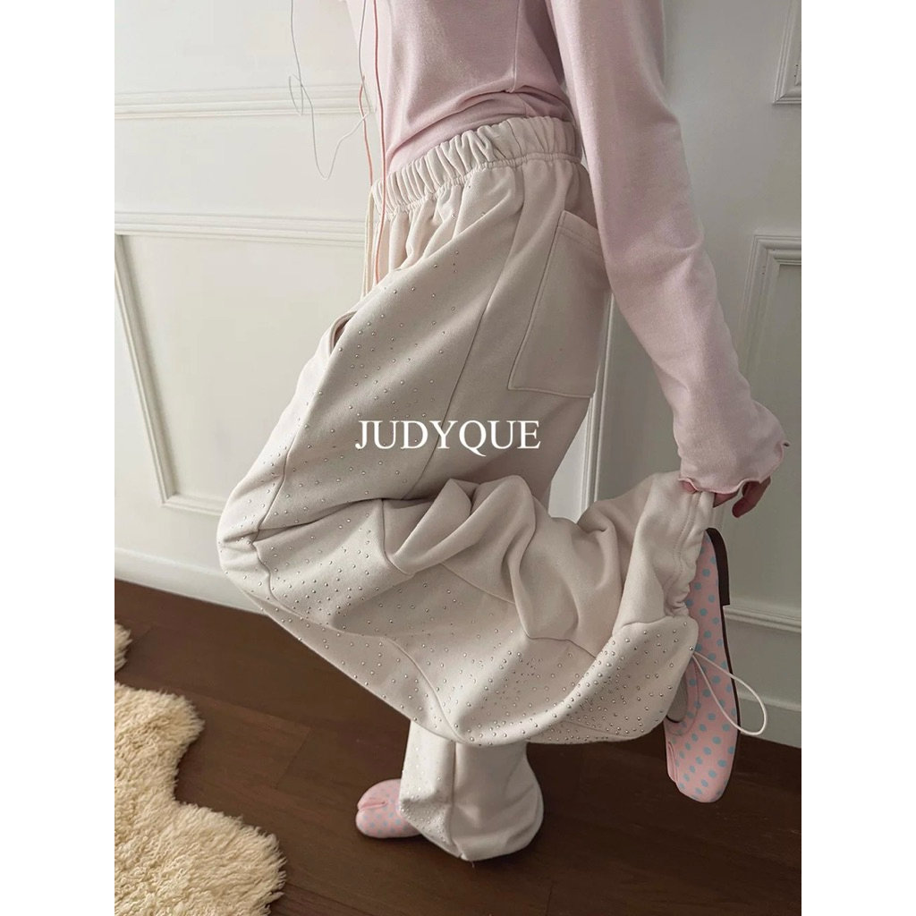 tw-11134207-820lc-mlknyh2snabk98