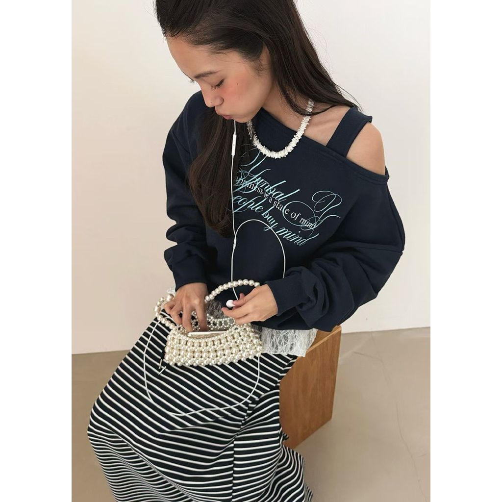 tw-11134207-820l8-mlqqma0dt2q0c9