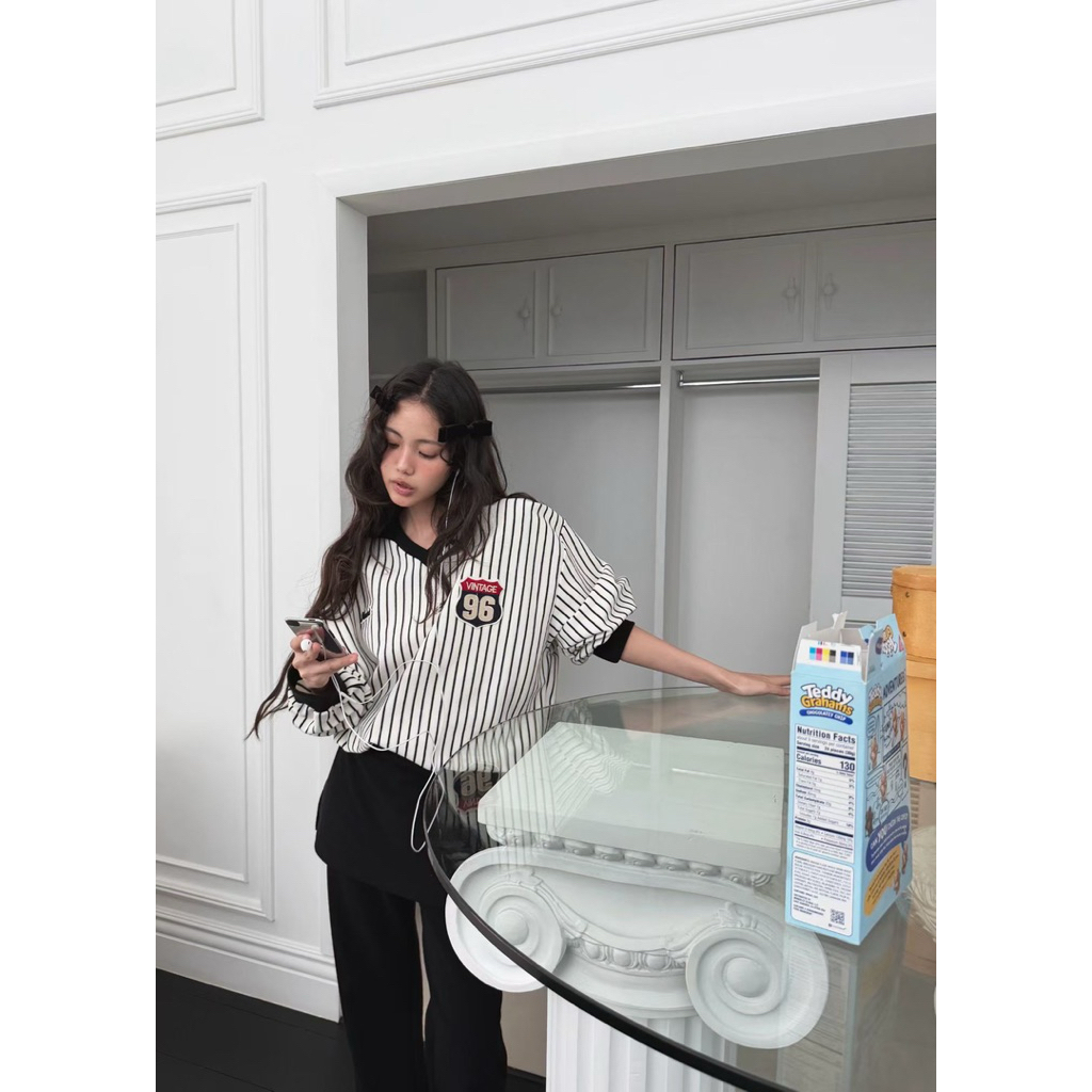 tw-11134207-820lg-mlqqvyxochl1a7