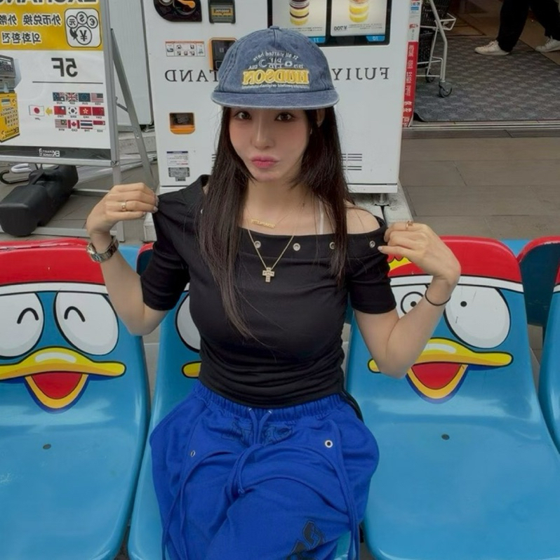 tw-11134207-820ld-mmxcynndscn597