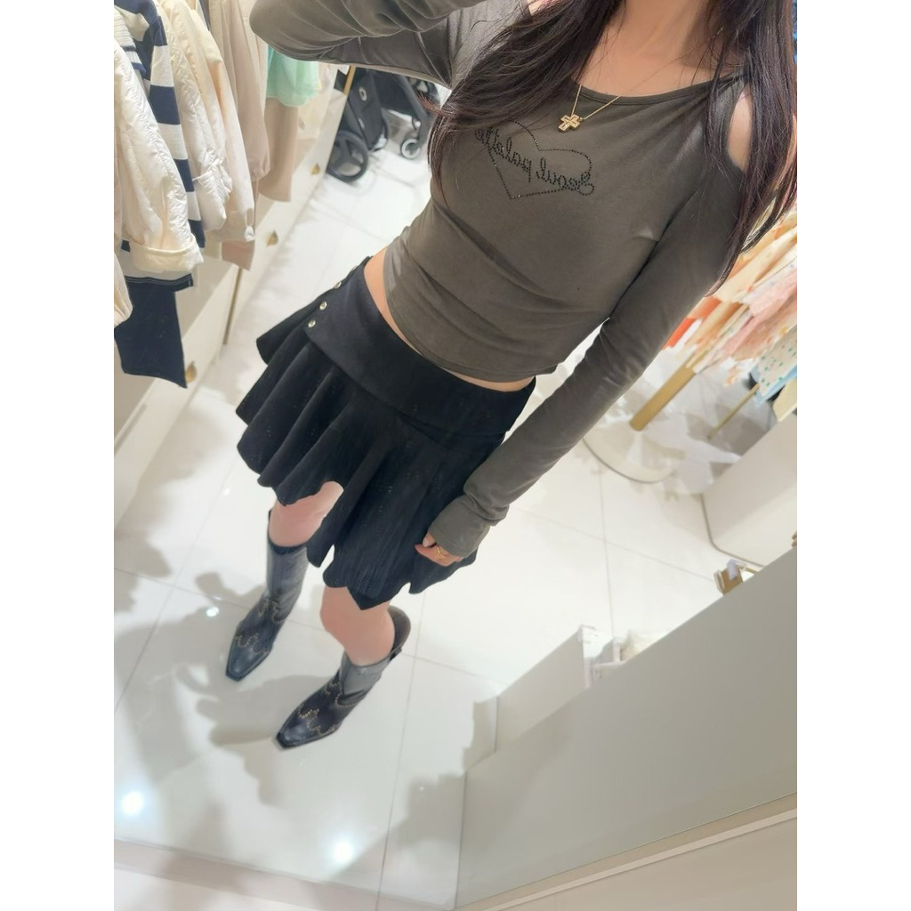 tw-11134207-820l4-mnhh5kk056h140