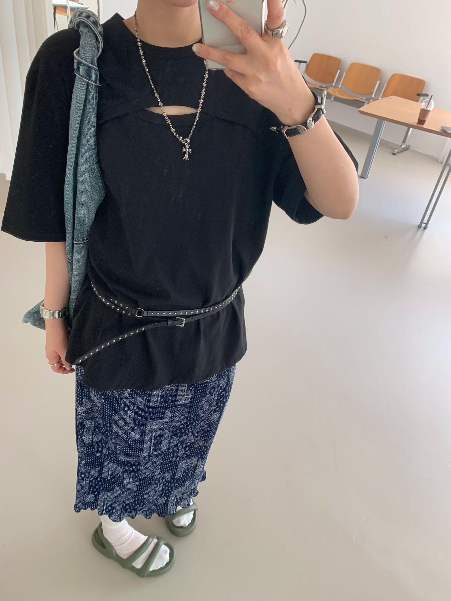 黑