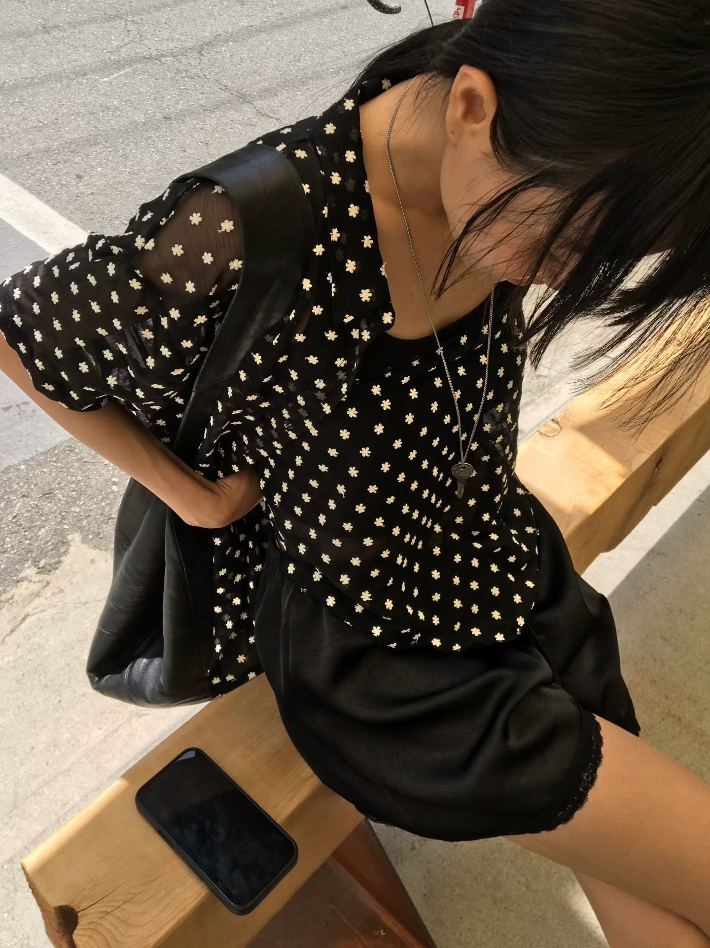 黑