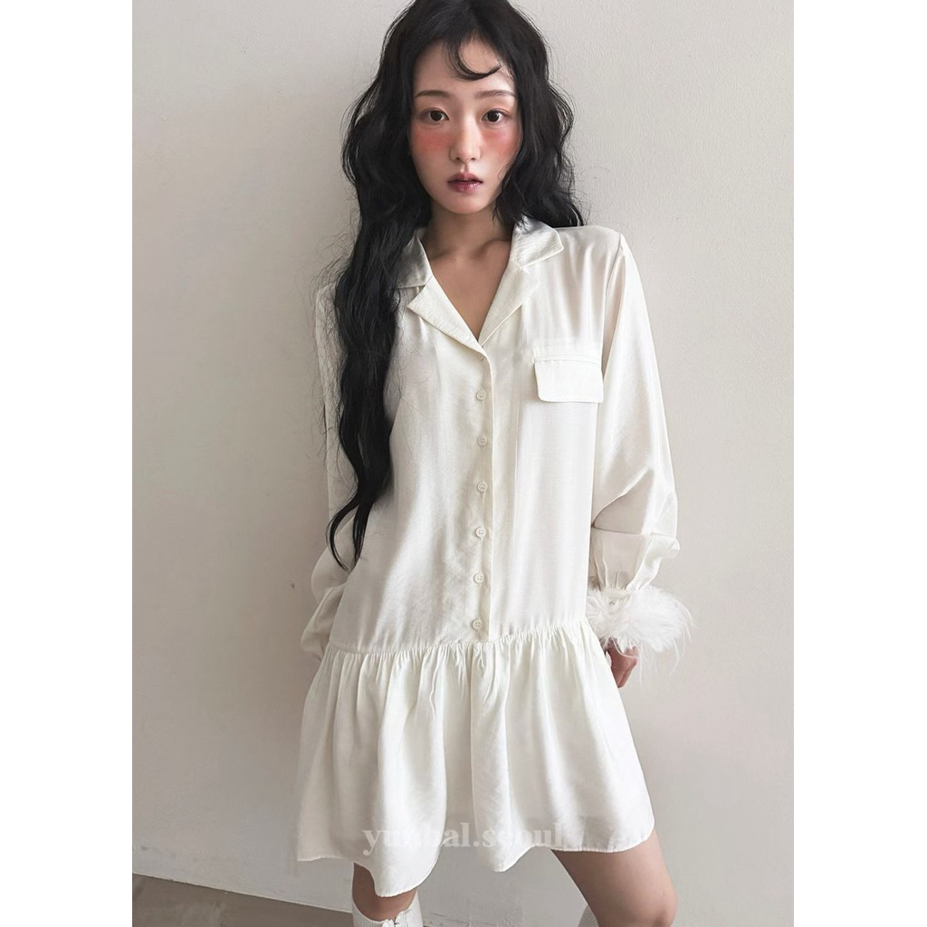 白