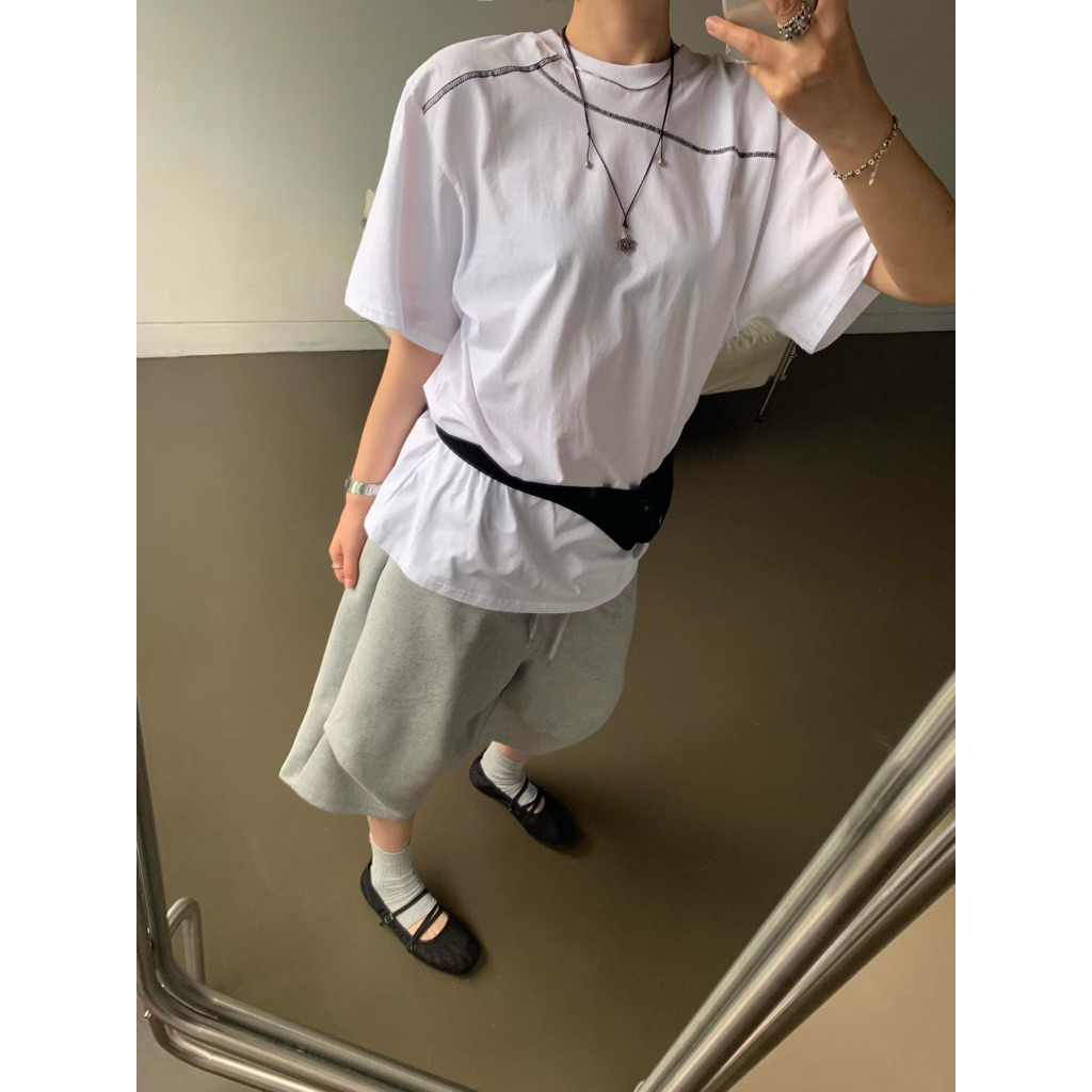 白