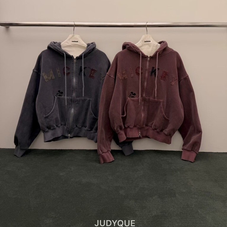 tw-11134201-820ld-mu7ymuek2yo338