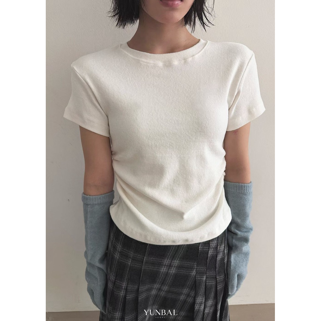 白