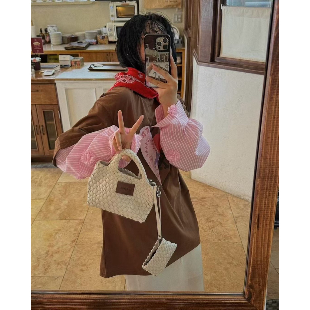 tw-11134207-81ztk-mdzswri6mj2d6d