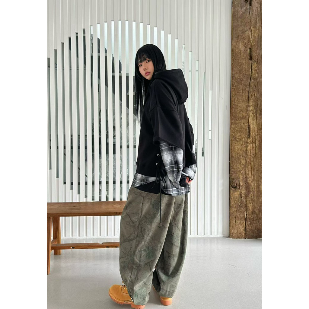 tw-11134207-81zth-mghq4g3qm4uj2b