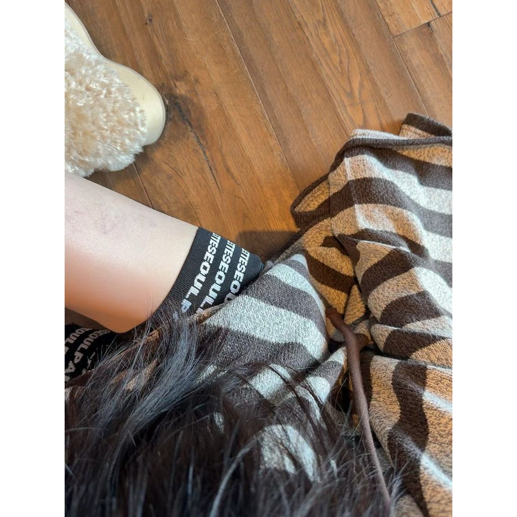 tw-11134207-81ztn-mgkotkbdzi8855