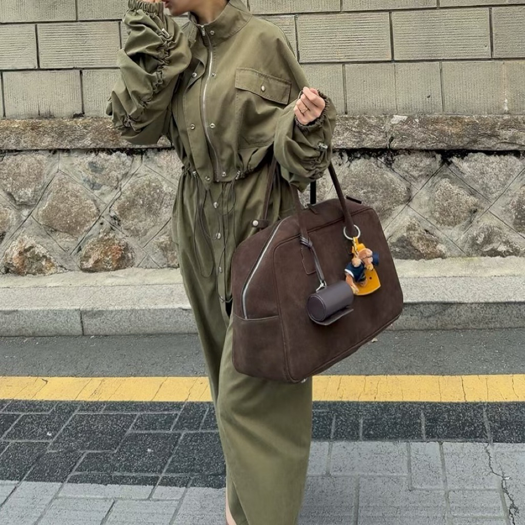 tw-11134207-81zth-mgkqbu1l3jt649