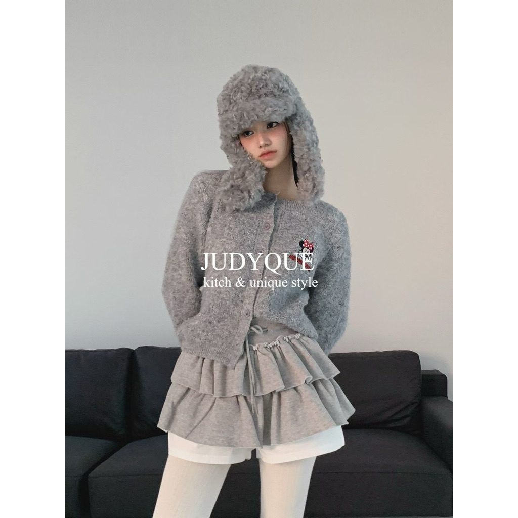 tw-11134207-81ztf-mgm1mrk81czx74