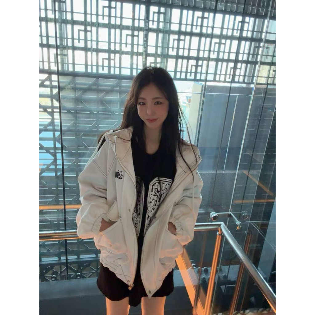 tw-11134207-81ztg-mgv6lzmuyk2518