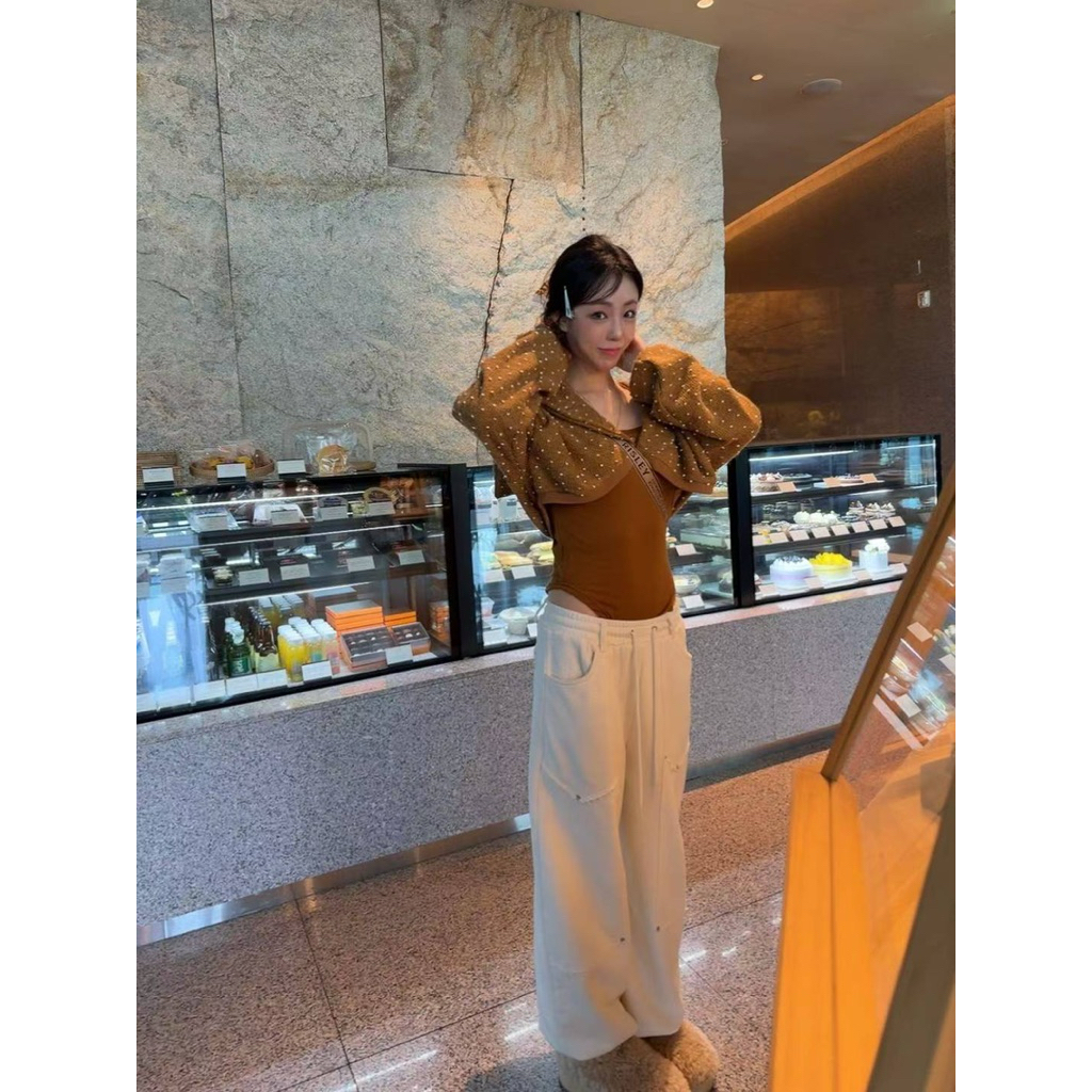 tw-11134207-81ztq-mgv6cdxxwpvv65