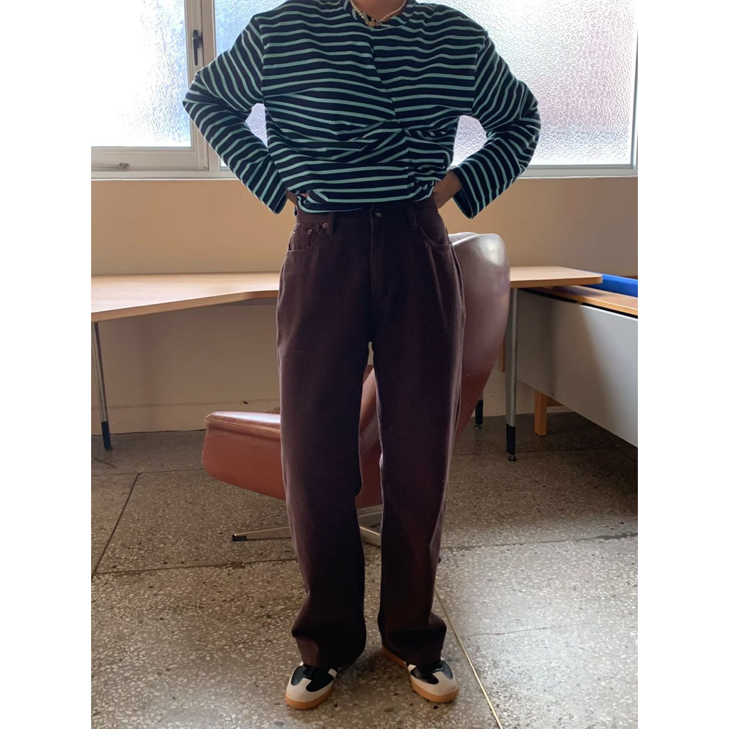 tw-11134207-81ztc-mgw3ogctl7v3f4