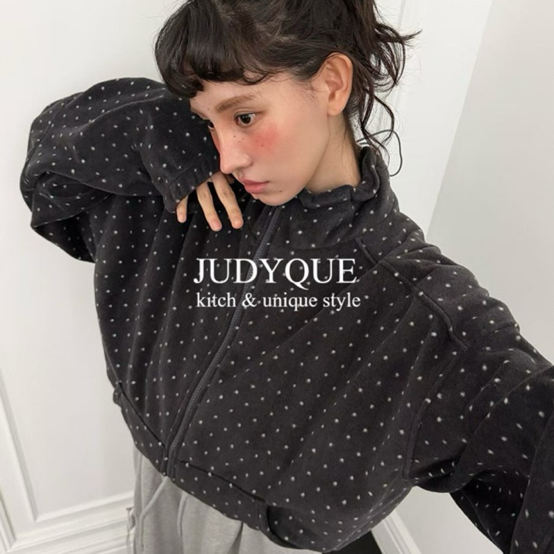 tw-11134207-81zth-mh26f5ajho9786