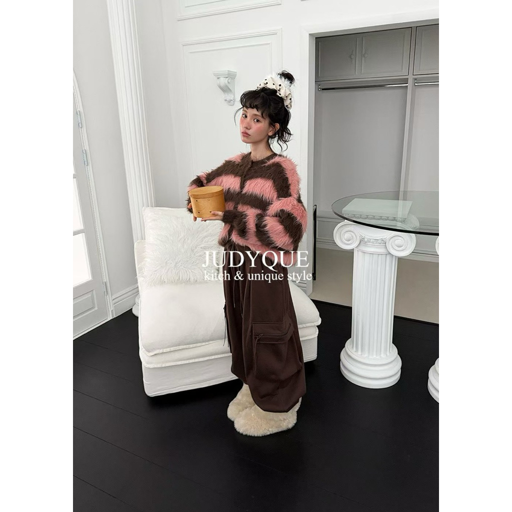 tw-11134207-81ztm-mh27imcju6mg30