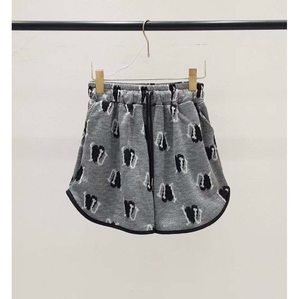 tw-11134207-81zto-mhrwcv76hzi8bf