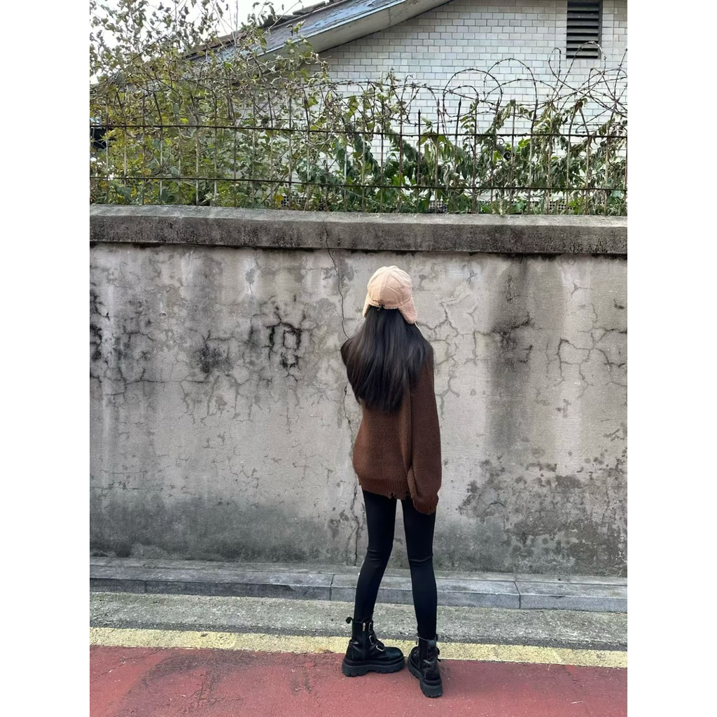 tw-11134207-81ztn-mhrvix2d71fpe2