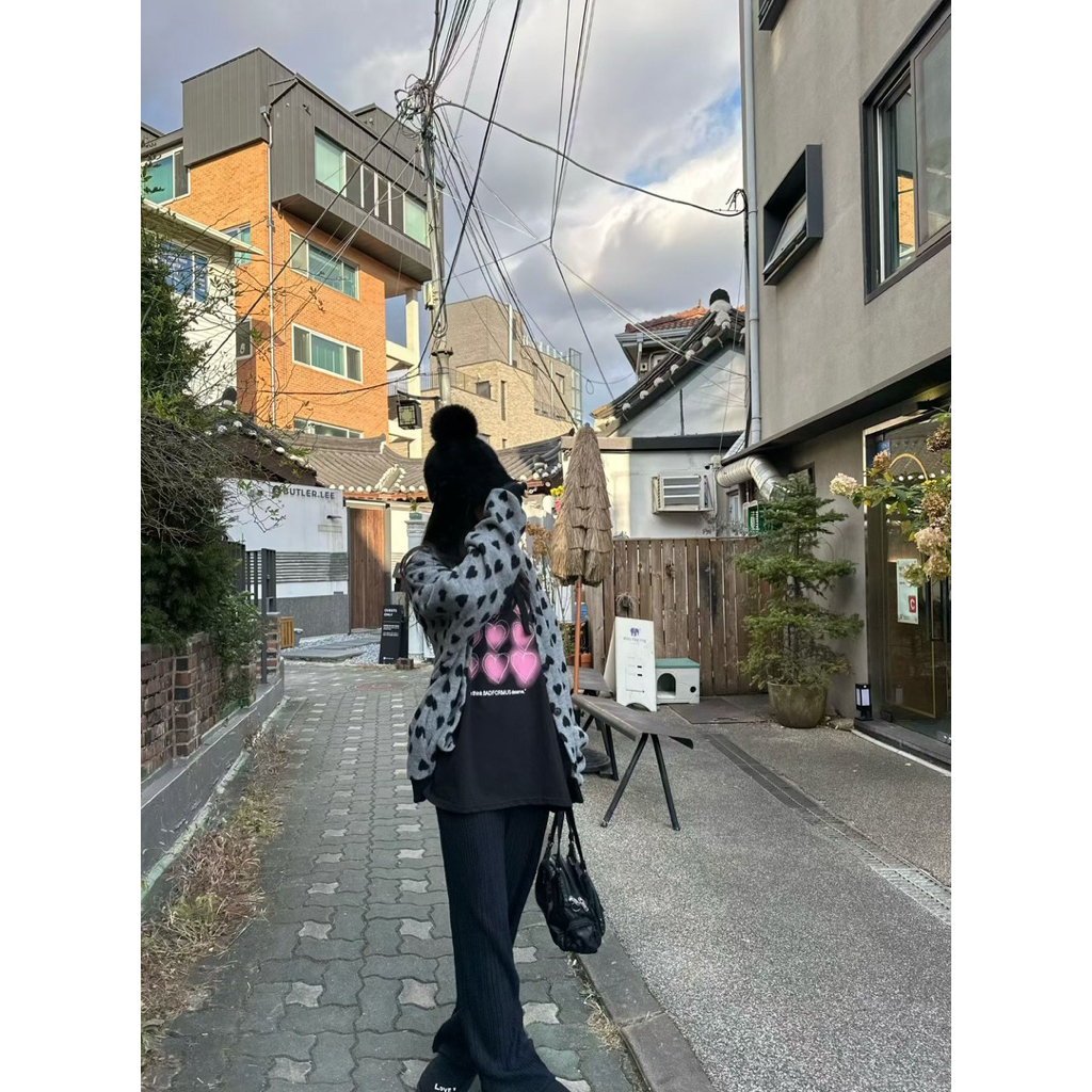 tw-11134207-81ztp-mhsobolpzx8m60