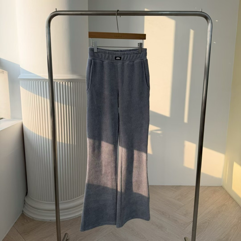 tw-11134207-81ztg-mhxaoz93cv7oa9