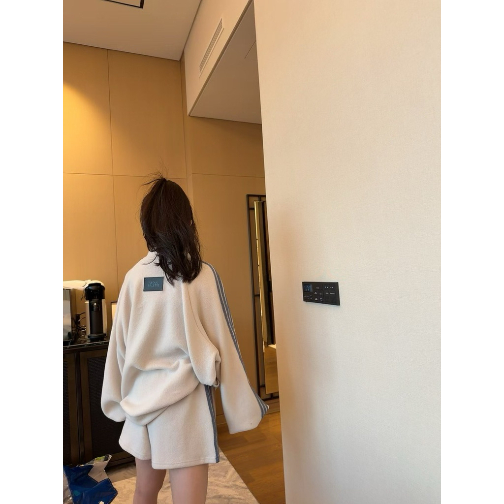 tw-11134207-81ztc-mi63bj9apamb06