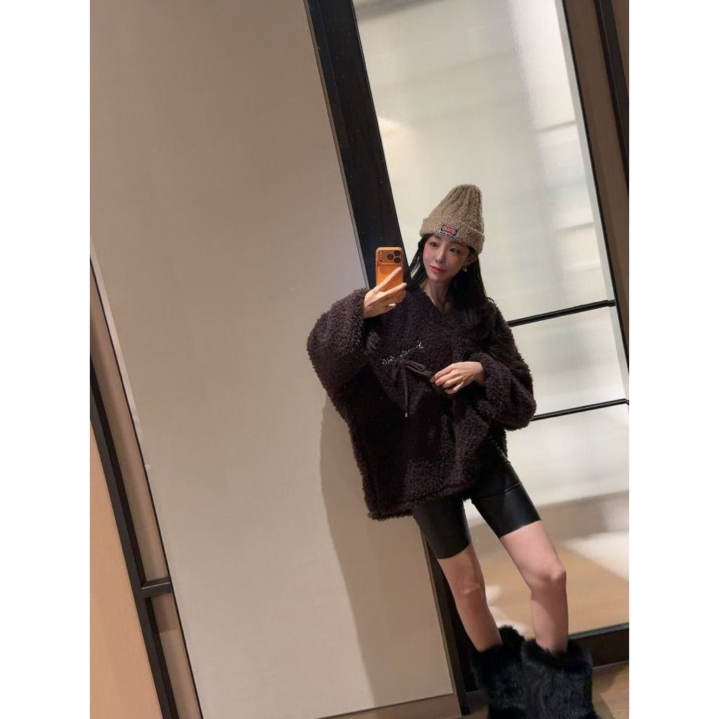 tw-11134207-81ztm-mi62zyndv7d2d8