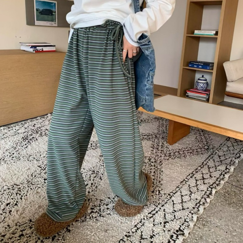 tw-11134207-81ztf-mi7m5bywbgg136