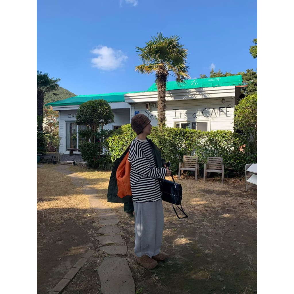 tw-11134207-81ztq-mic19v323qpz72