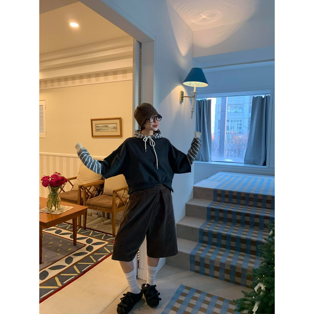 tw-11134207-81ztg-mic1rs7nev4002