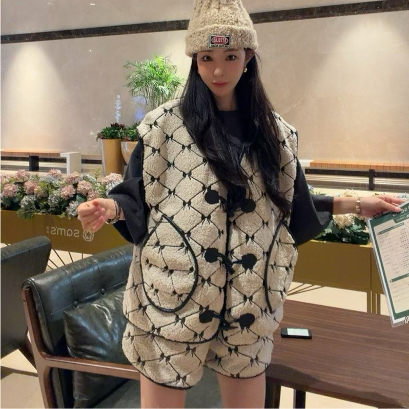 tw-11134207-81zti-mihm1nnou6f48a