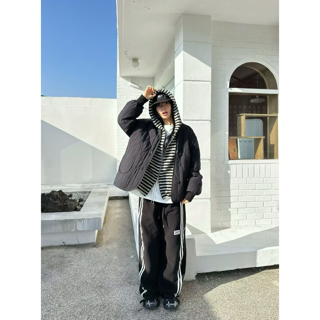 tw-11134207-81zti-mij3ui11xwjqe8