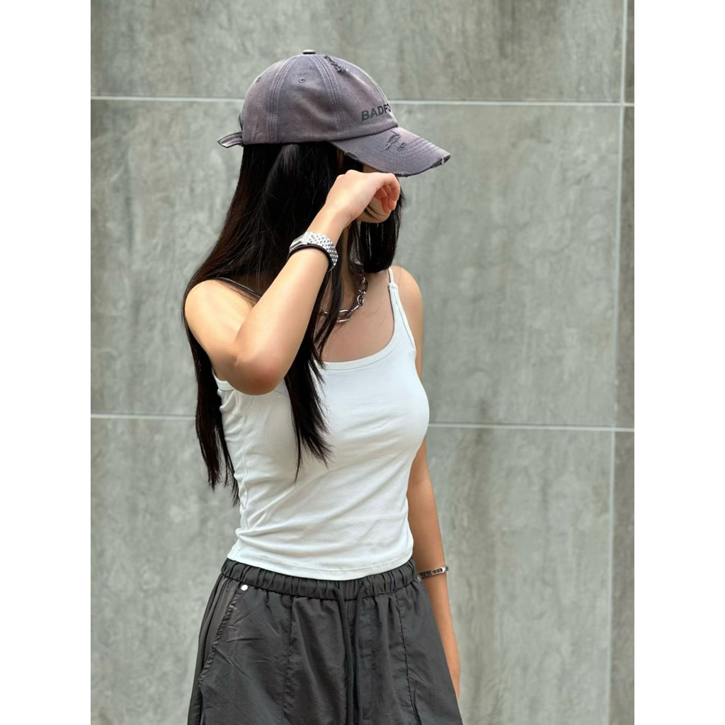 tw-11134207-81ztl-mim1g118wq2wb3