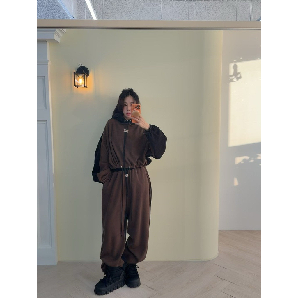 tw-11134207-81zth-mirjs8fyg5xc25