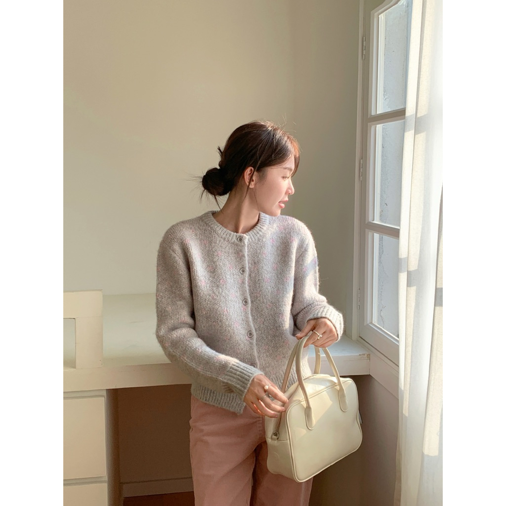 tw-11134207-81ztp-miukifoxpw5f0d