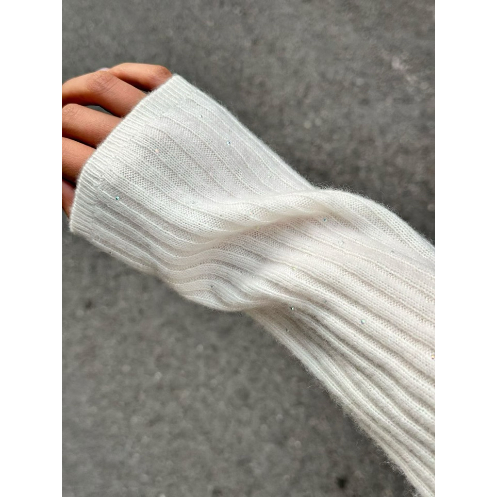 tw-11134207-81ztp-mjfv96c4a2o4b0