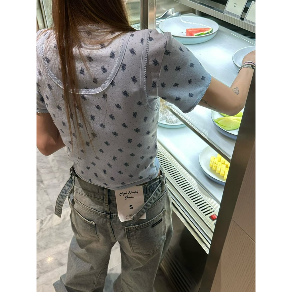 tw-11134207-81ztf-mjzrrw8lb4ebe2