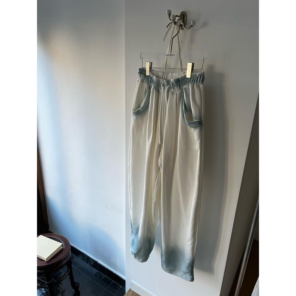 tw-11134207-820li-ml3rw92yt6h016