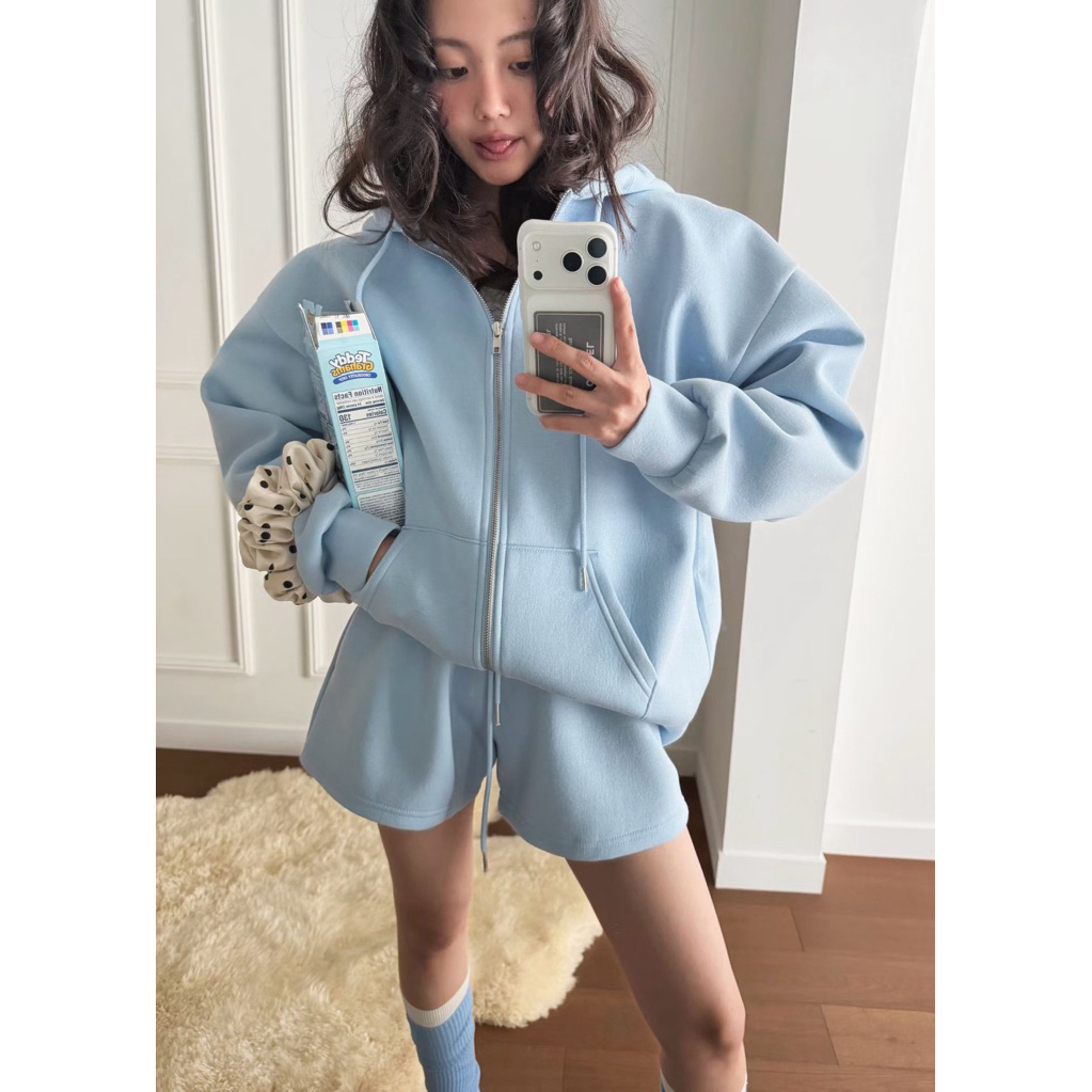 tw-11134207-820l9-ml7hs7mizdagd7