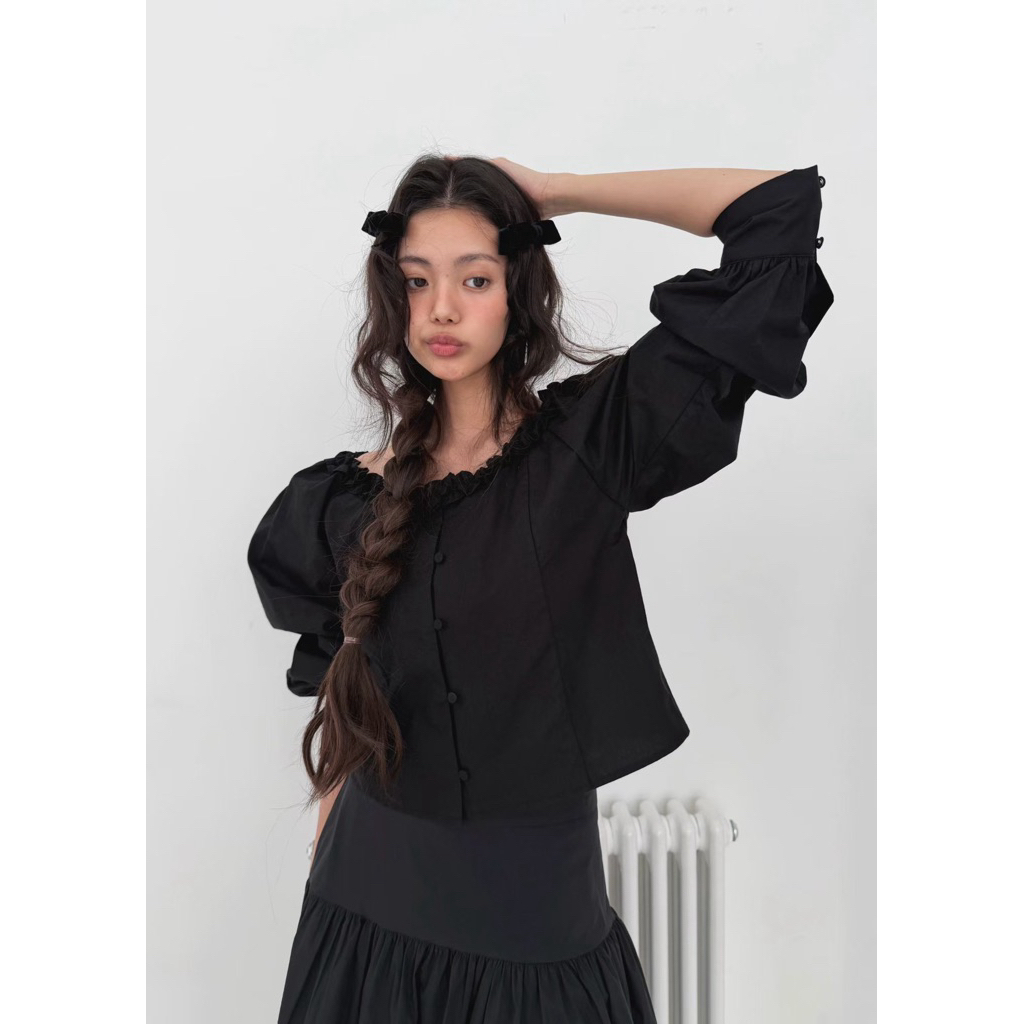 tw-11134207-820lh-ml7i4zdvl3il36